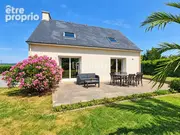 Maison à CAST