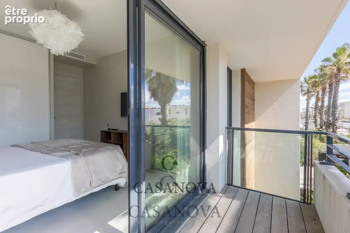 Montpellier  Casanova Immobilier vous propose cette villa contemporaine située dans un environnement résidentiel recherché. - photo 15