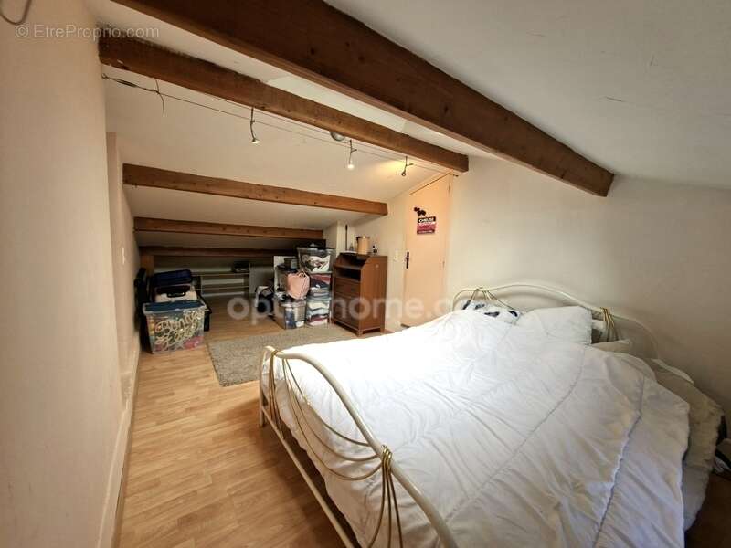 Appartement à CHATEAU-ARNOUX-SAINT-AUBAN