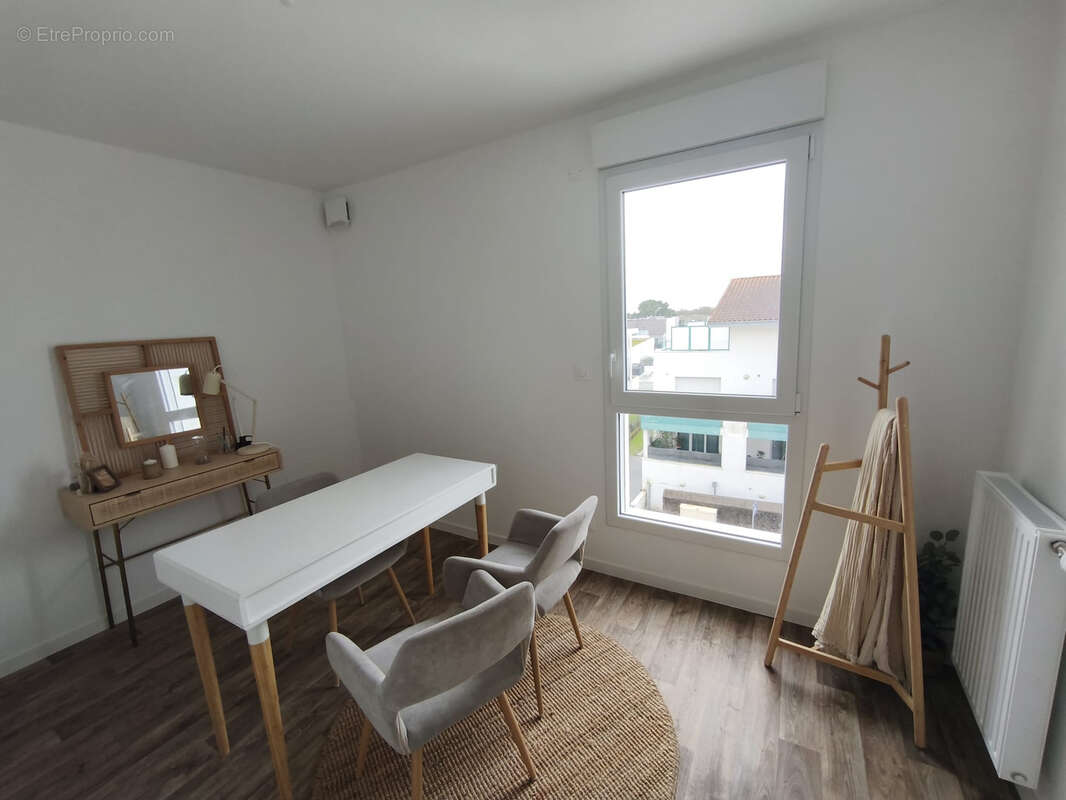 Appartement à LES SORINIERES