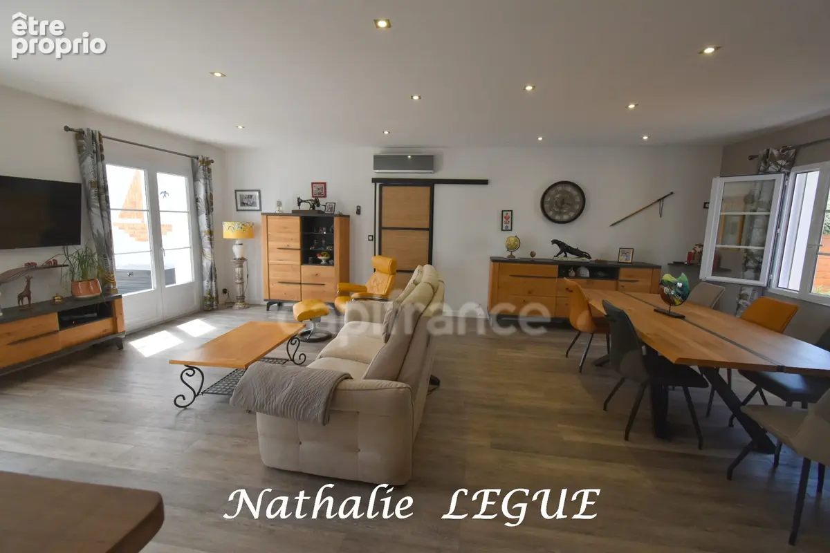 Vendée (85) entre CHALLANS et NOIRMOUTIER BEAUVOIR sur MER  Maison à vendre 8 pièces , 160 m², 4 chambres , 1 bureau ,3 WC garag - photo 30