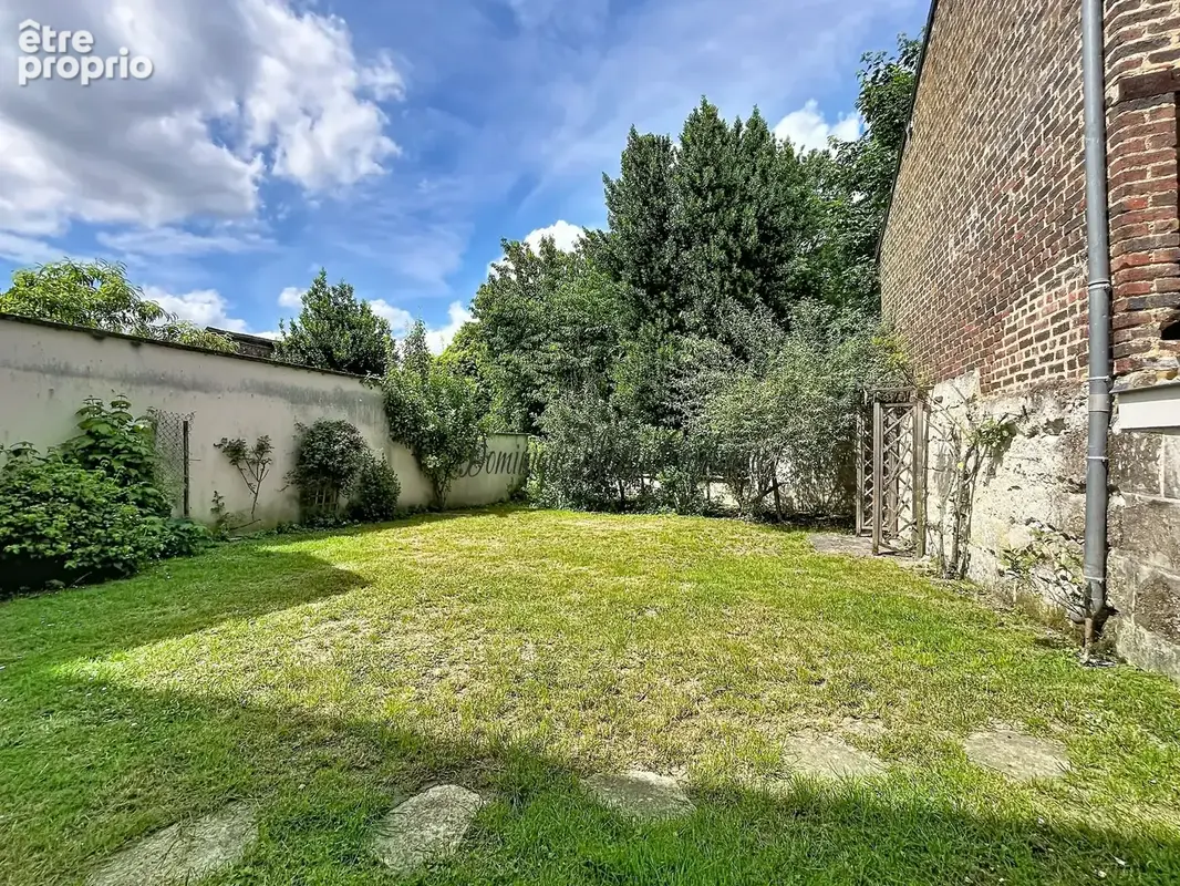 Nouveau prix – la chartre-sur-le-loir – 5 chambres, jardin & stationnement – 164 900 € fai - photo 5