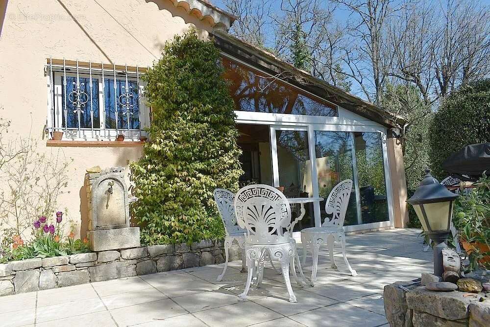 Maison à FAYENCE