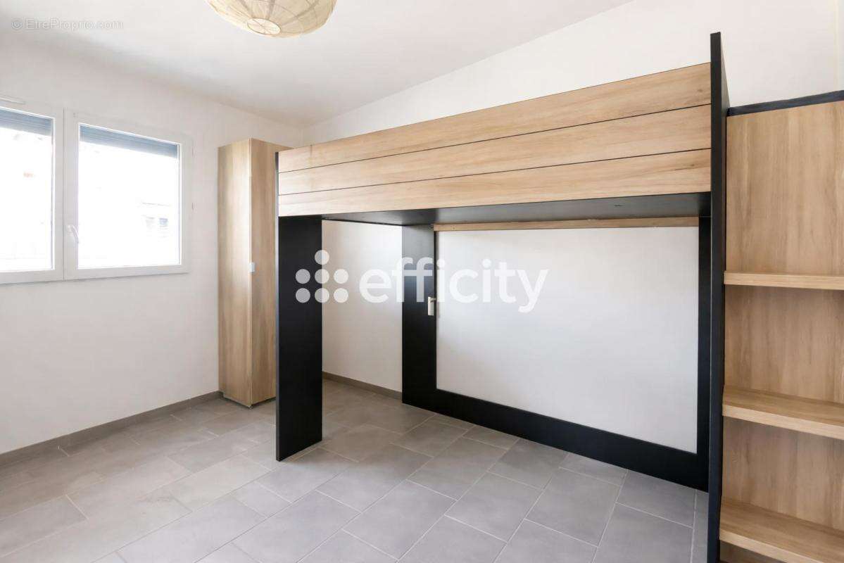 Maison à MARSEILLE-13E