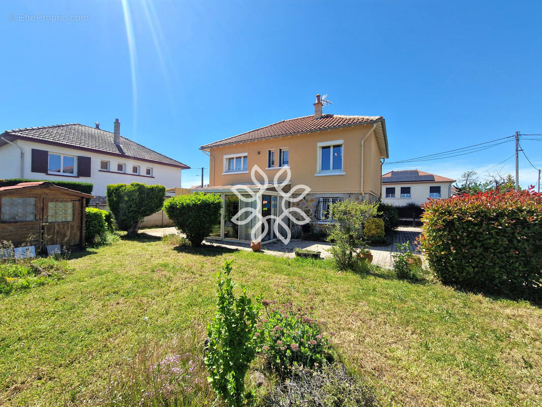 Maison à BRIOUDE