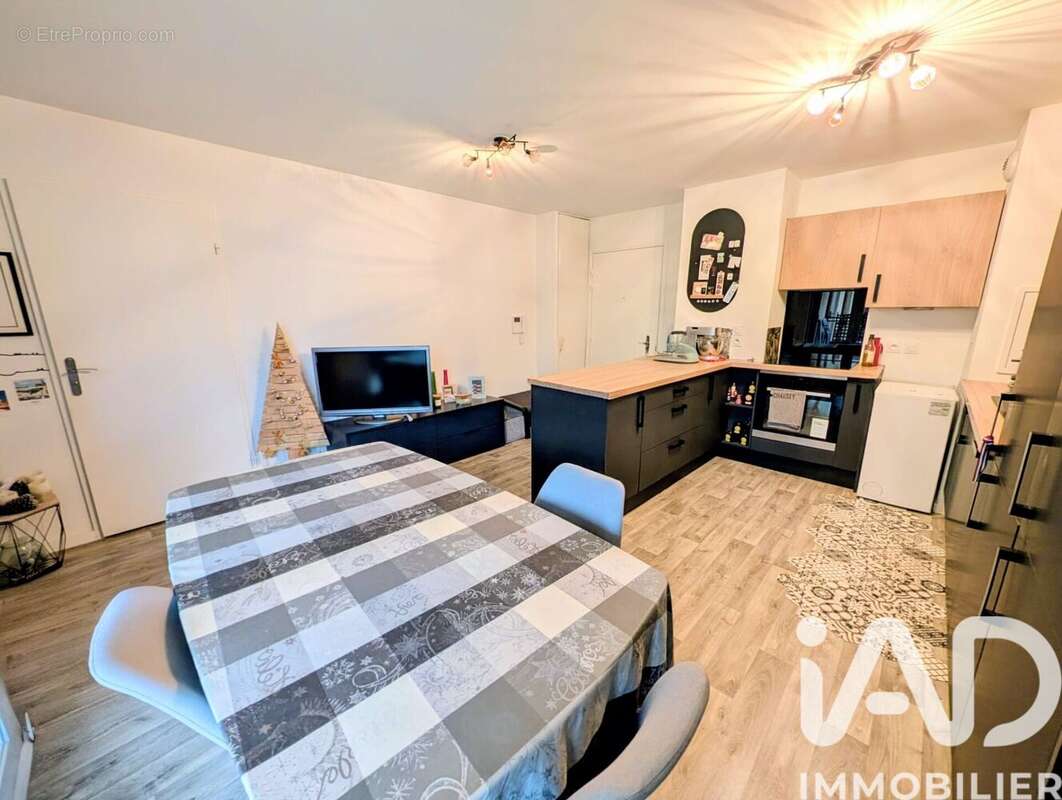 Photo 3 - Appartement à EZANVILLE