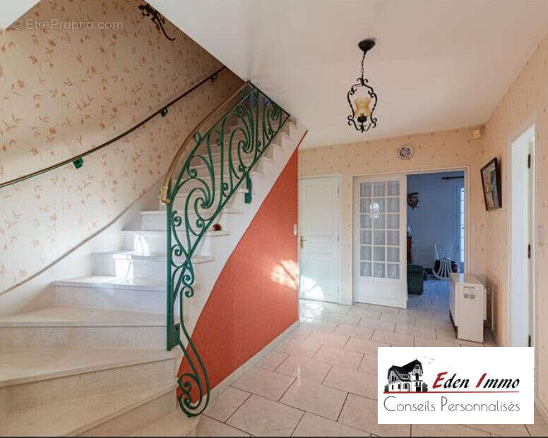 Maison 230 m² à Dignac  - photo 5