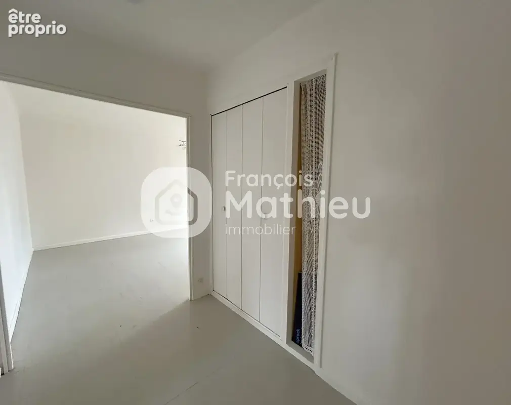 Villars-les-Dombes  - Appartement T2 d'environ 47m2 avec balcon et cave. - photo 6