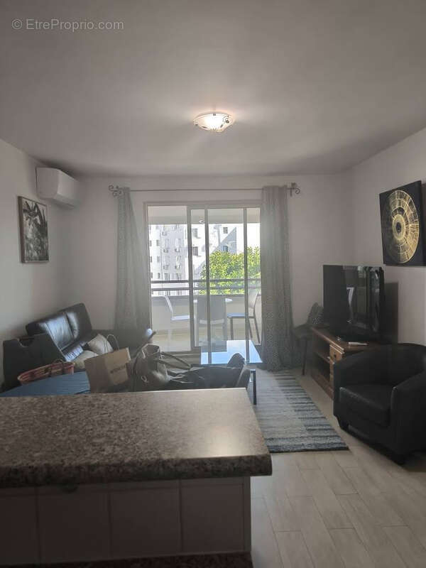 Appartement à SAINT-DENIS