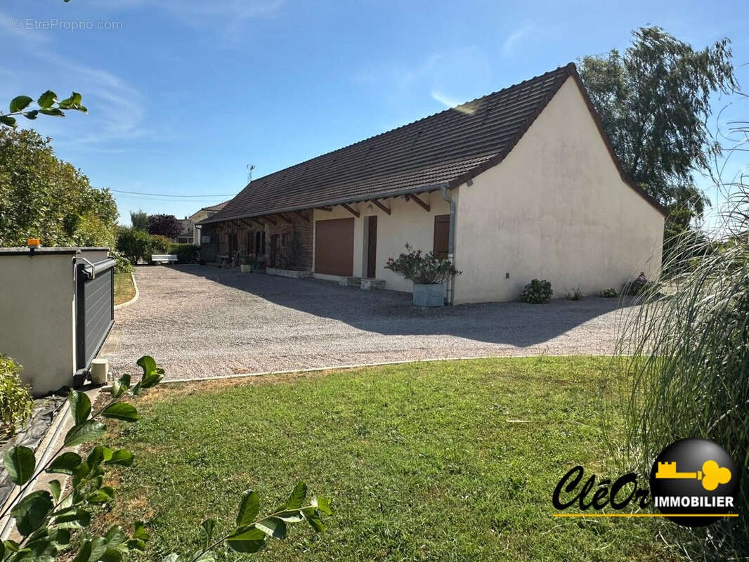 Maison à SORNAY