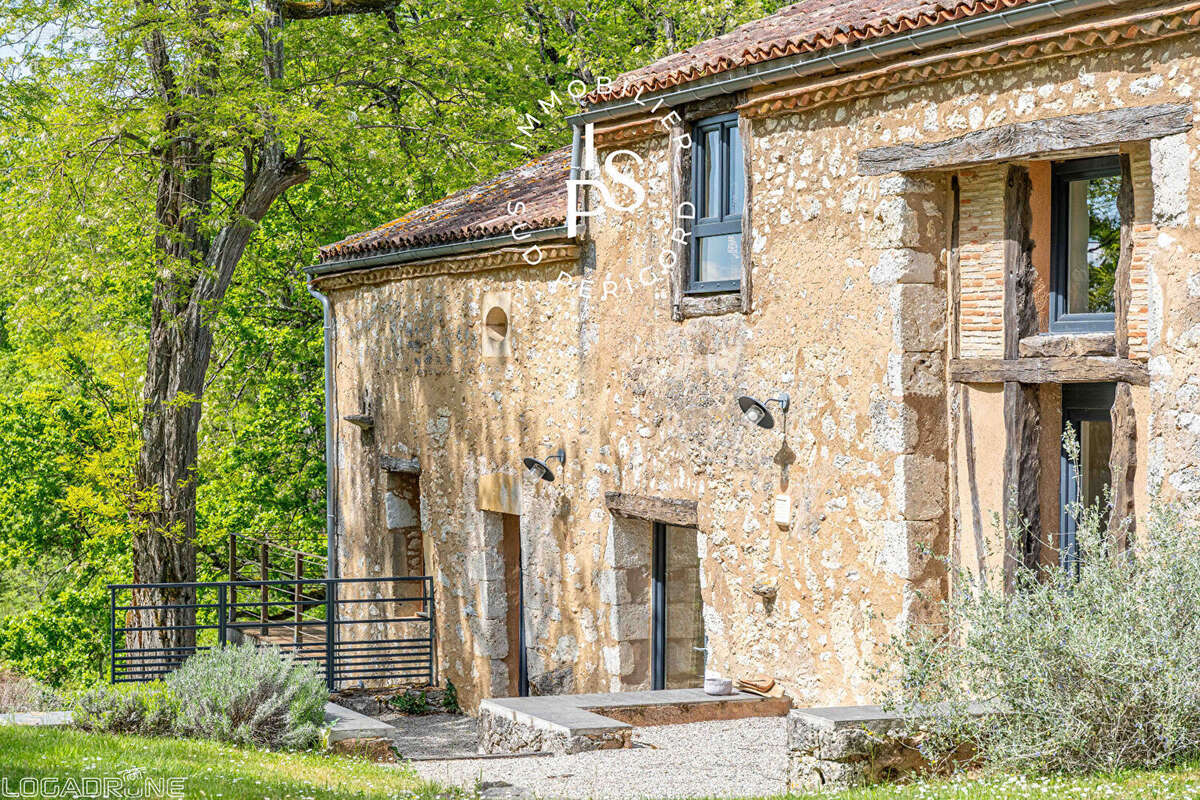 Maison à MONPAZIER