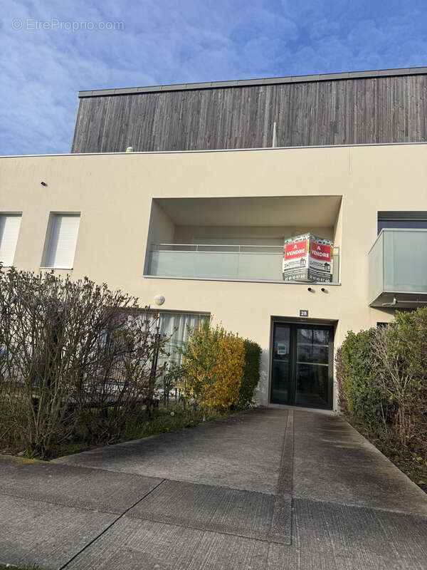 Appartement à ORGERES