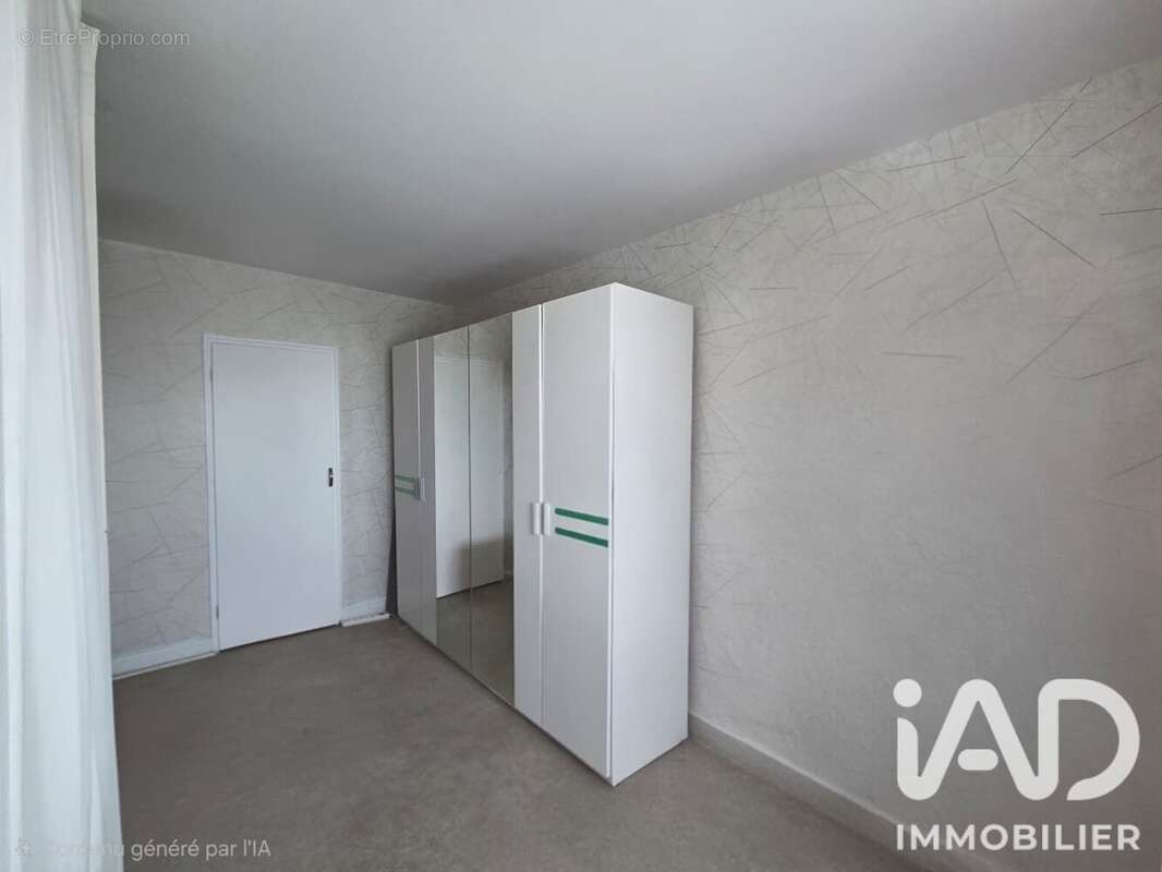 Appartement 63 m² à La Chapelle-Saint-Luc  - photo 4