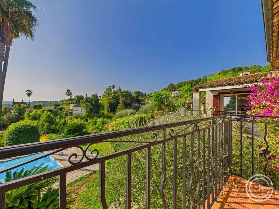 Maison à LA COLLE-SUR-LOUP