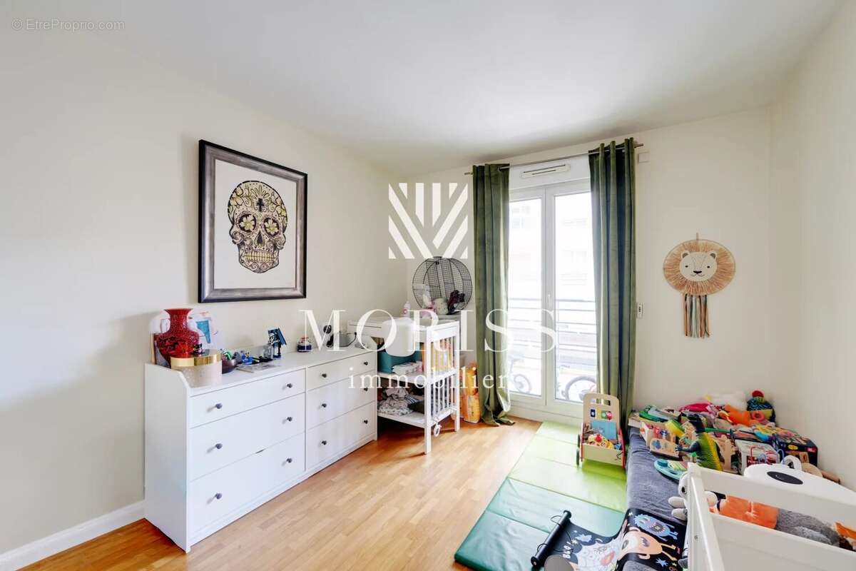 Appartement à MONTROUGE