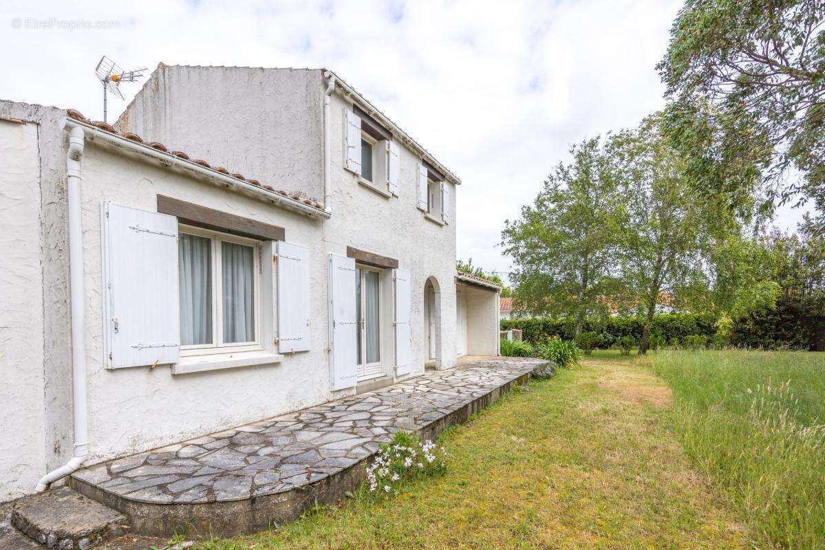 Maison à BARBATRE