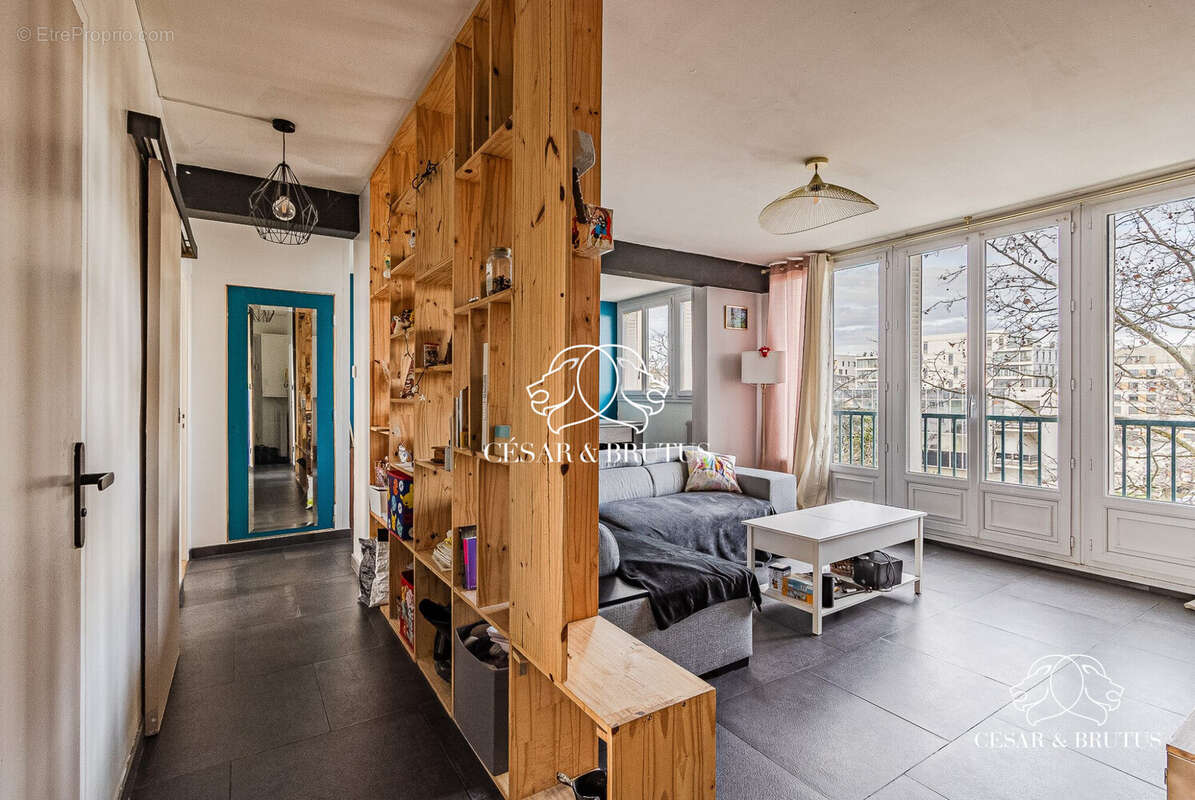 Appartement à VENISSIEUX