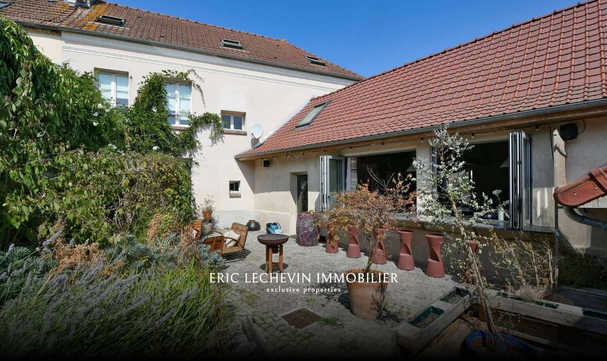 Maison 203 m² à Montreuil  - photo 2