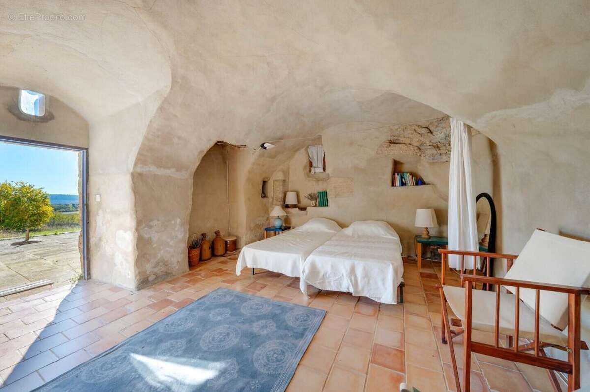 Maison à CUCURON