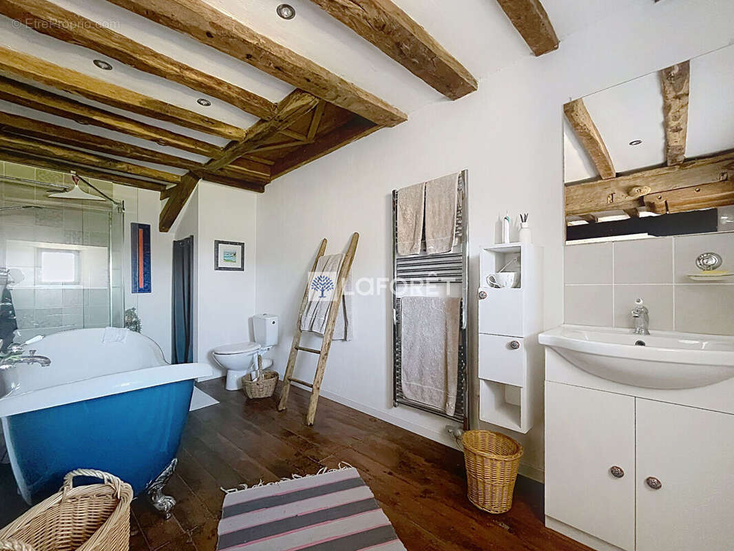 Maison à BEAULIEU-SOUS-PARTHENAY