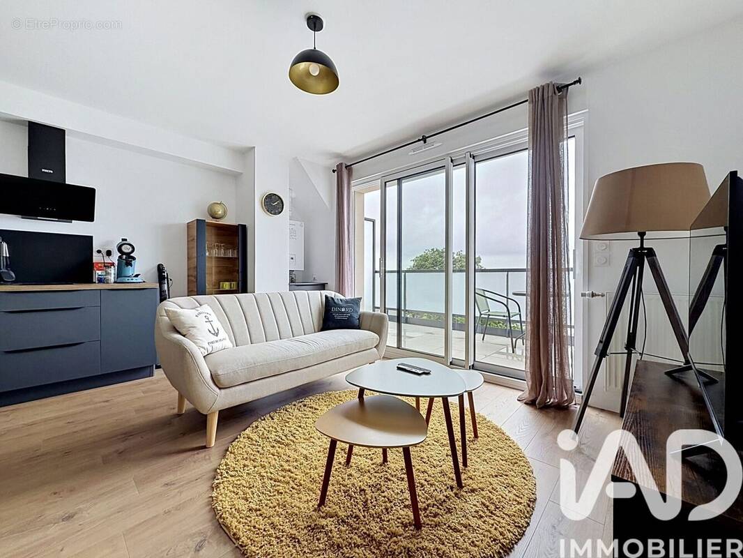 Photo 1 - Appartement à SAINT-JOUAN-DES-GUERETS