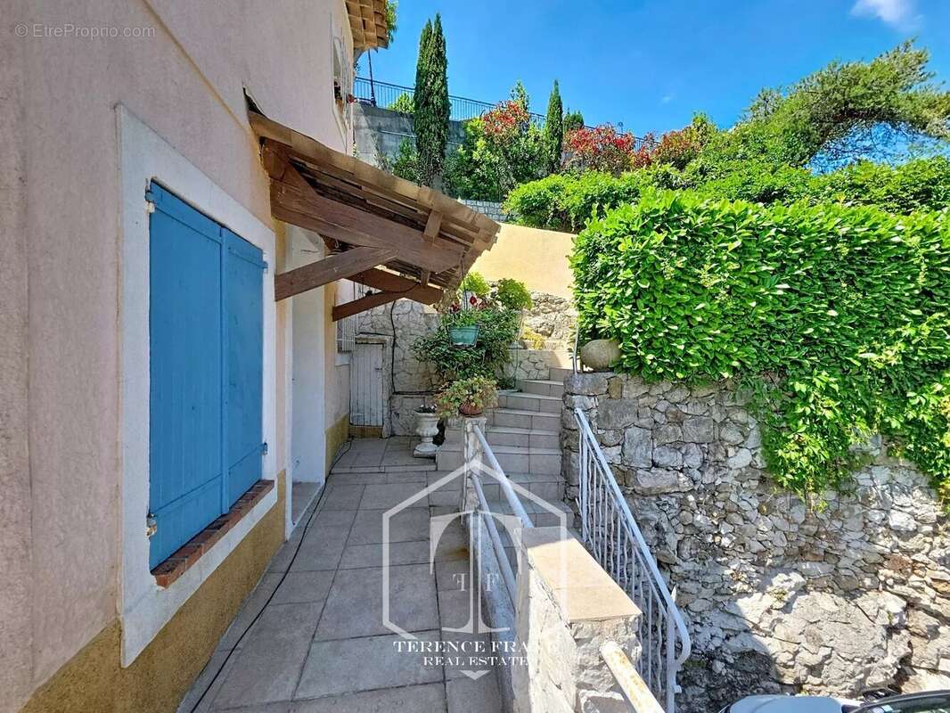 Appartement à ASPREMONT