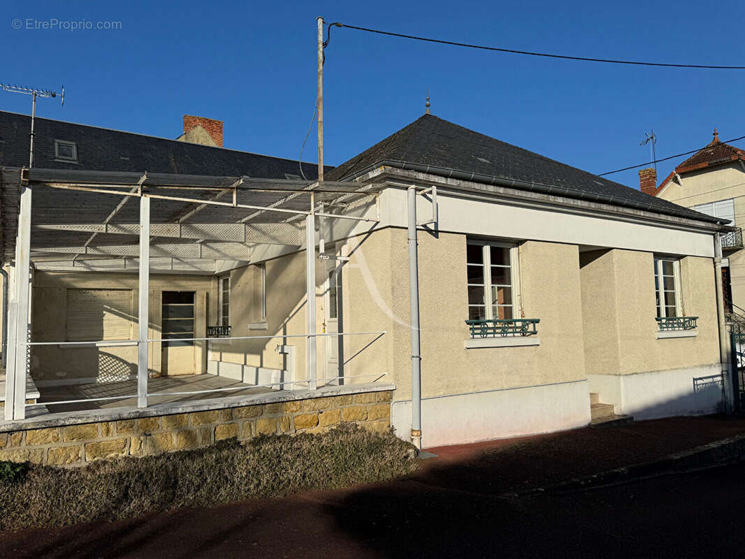 Maison à VILLEFRANCHE-SUR-CHER