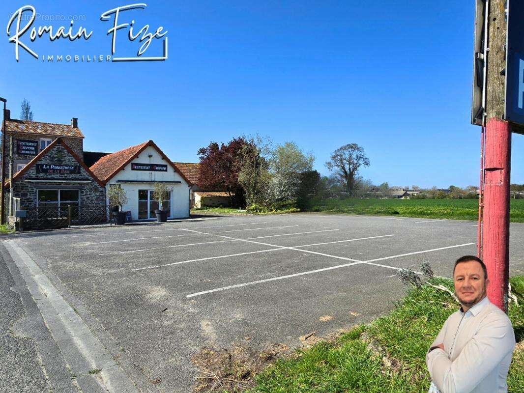 Commerce à COURTILS