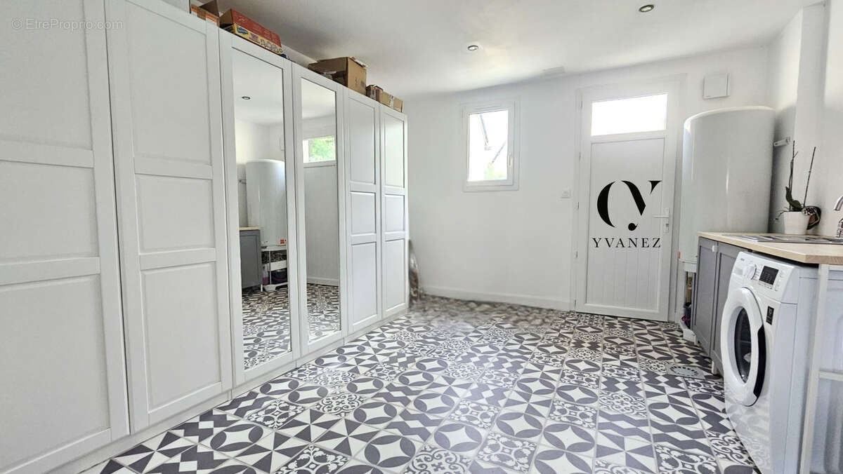 Maison de 144 m2 avec 5 chambres et parcelle de 762 m2 - photo 20