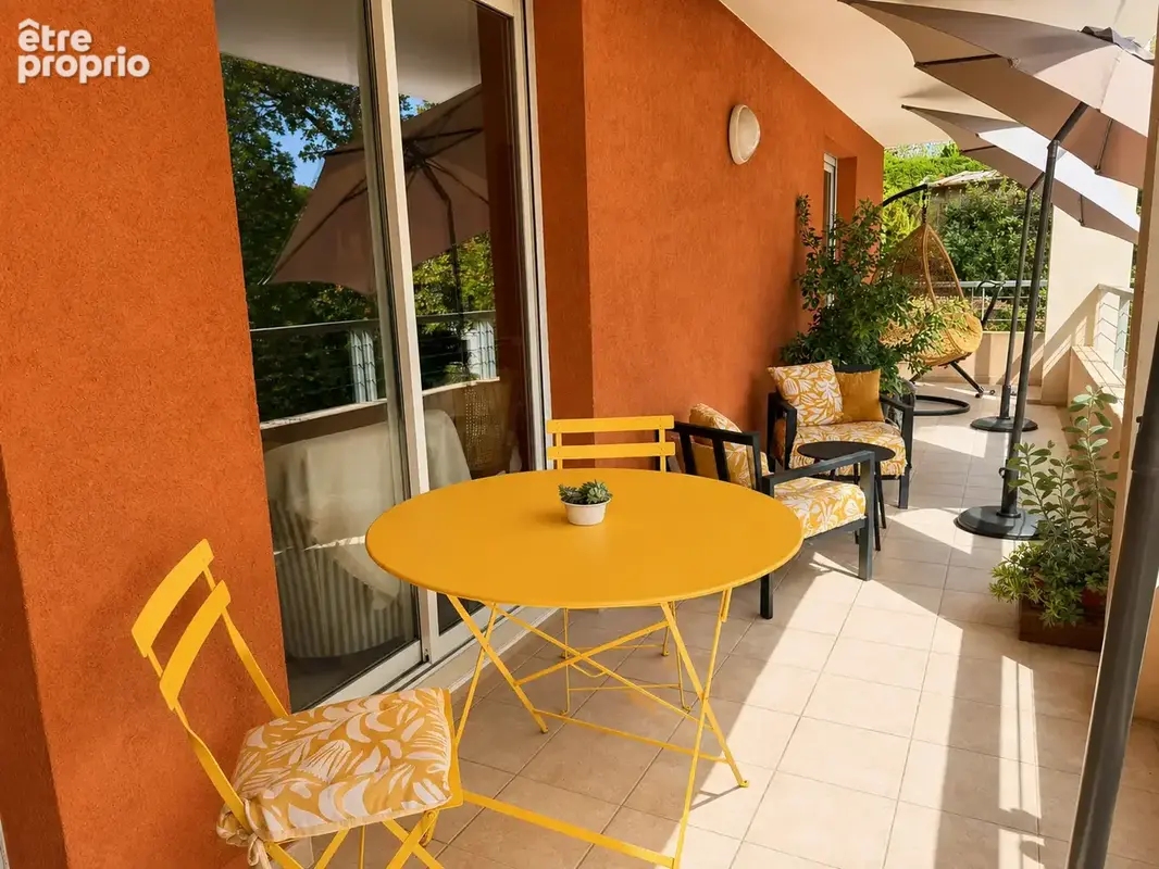 Appartement à VENCE