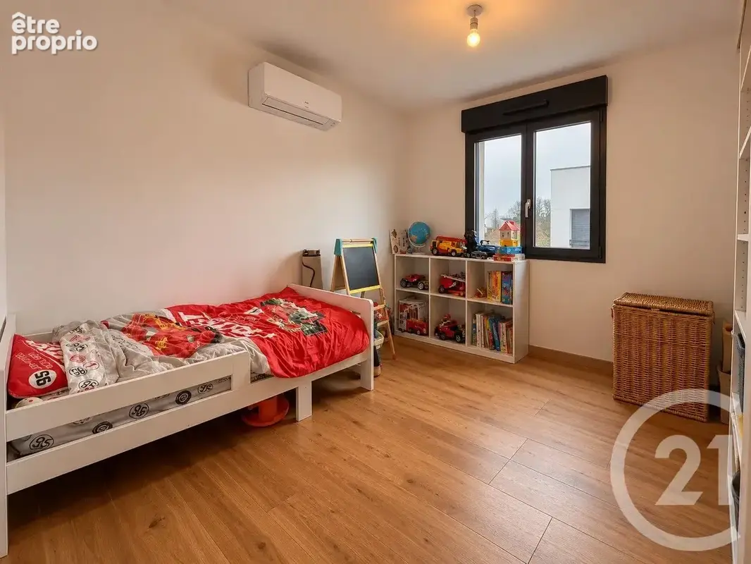 Maison 6 pièces 111 m² à vendre à Thorigny-Sur-Marne (77400) - photo 8