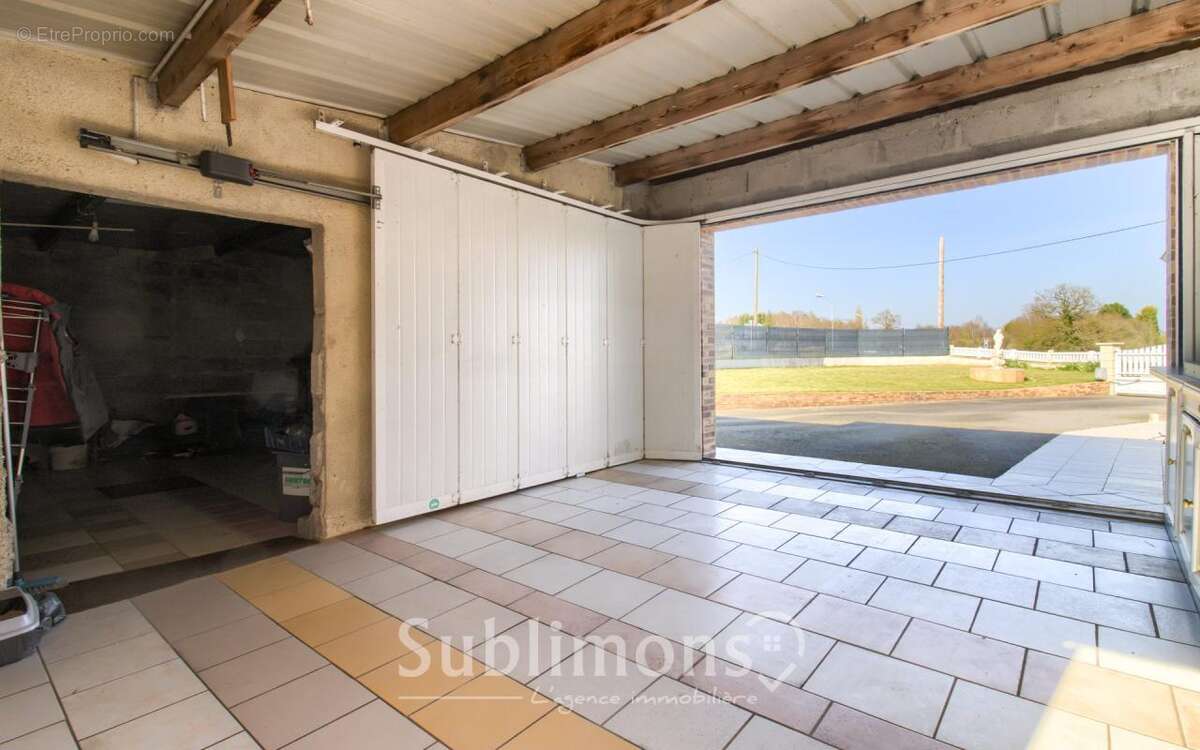 Maison à SAINT-MEEN-LE-GRAND