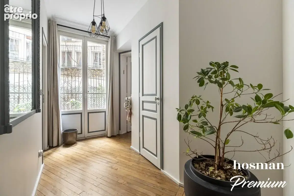 Paris XVIe – La Muette / OCDE – 4 chambres – Charme de l’ancien – Entièrement rénové - Profession libérale possible avec une ent - photo 11