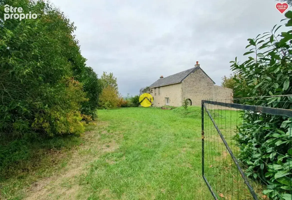 Photo Maison à Saint-Gervais-Les-Trois-Clochers au prix de 50 000€