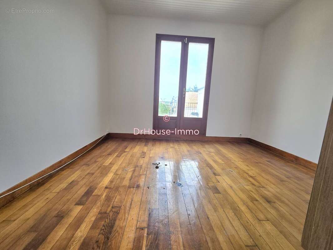 Maison 120 m² à Drancy  - photo 4