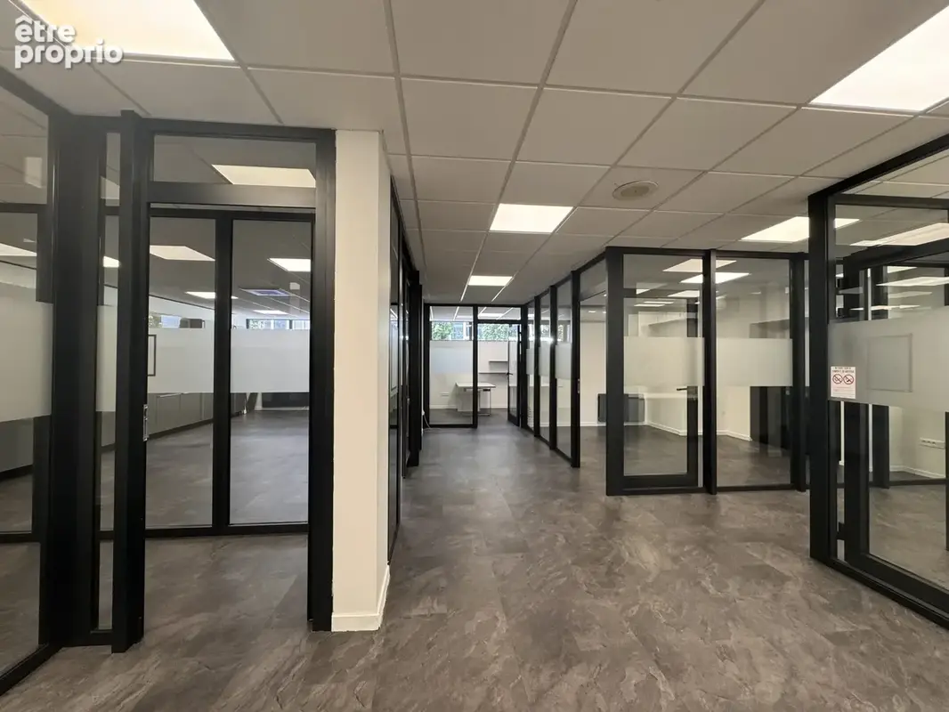 Commerce 200 m² à vendre à Besancon (25000) - photo 3