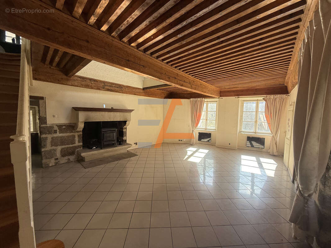 Appartement à LE PUY-EN-VELAY
