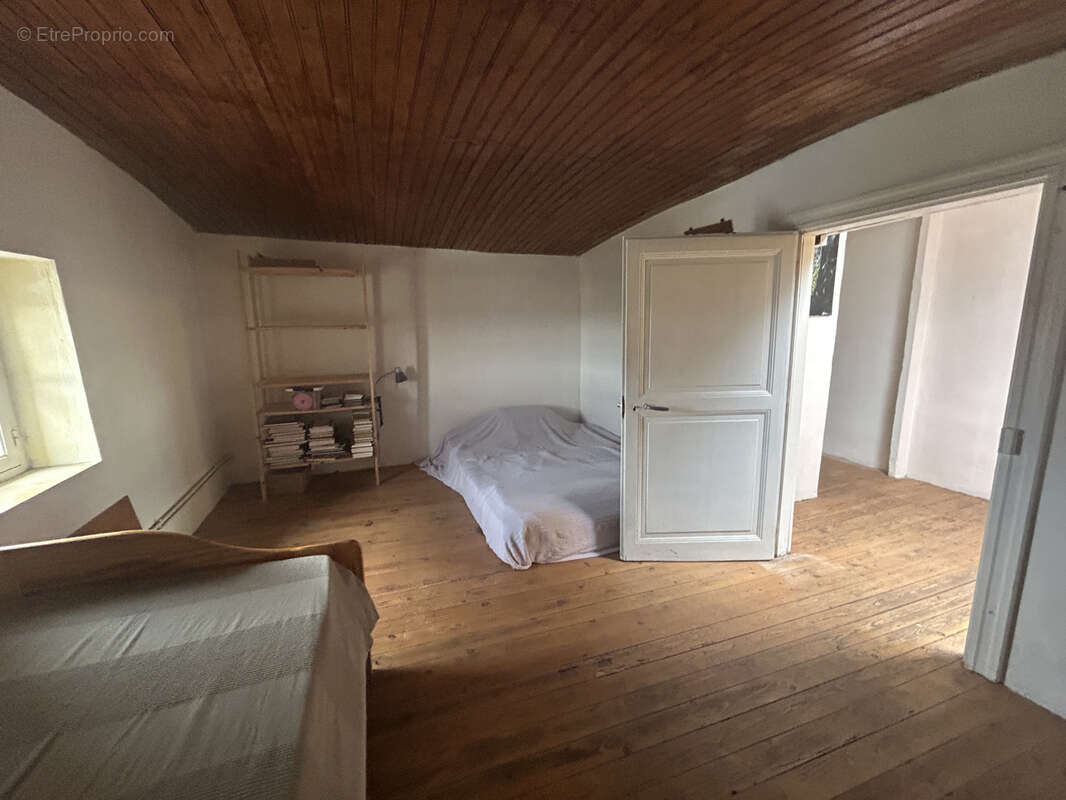 Maison à BLAYE-LES-MINES