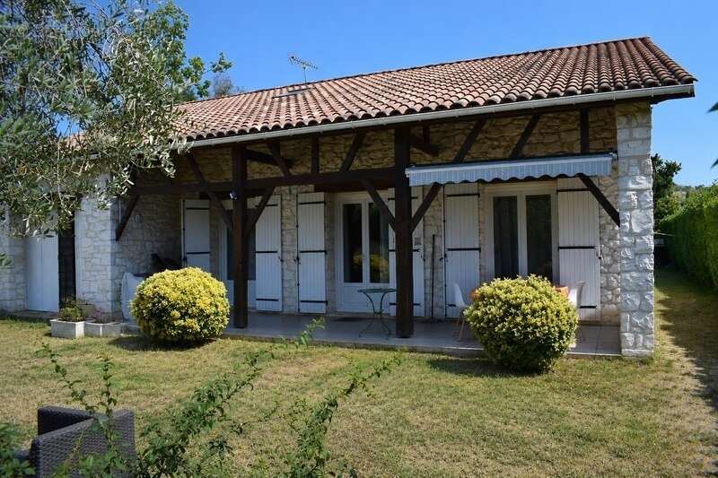 Maison en pierre 177 m² - 5 chambres - Terrain 1 200 m² - Villeneuve-sur-Lot - photo 11