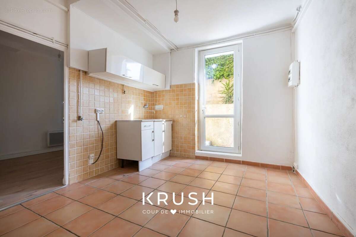Appartement à MARSEILLE-7E