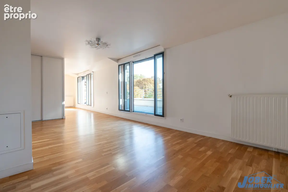 Appartement 5 pièces 103 m² à vendre à Nogent-Sur-Marne (94130) - photo 2