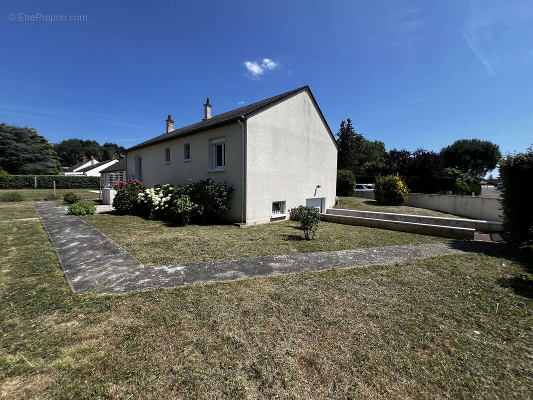 Maison à CHATELLERAULT