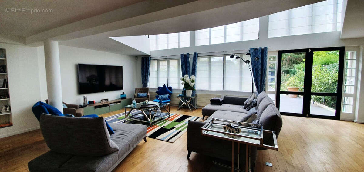 Maison à ENGHIEN-LES-BAINS