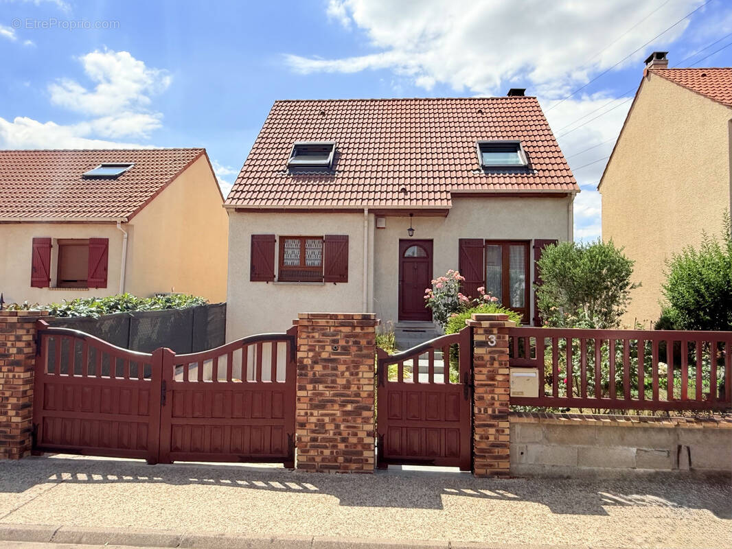 Maison à VILLEPINTE