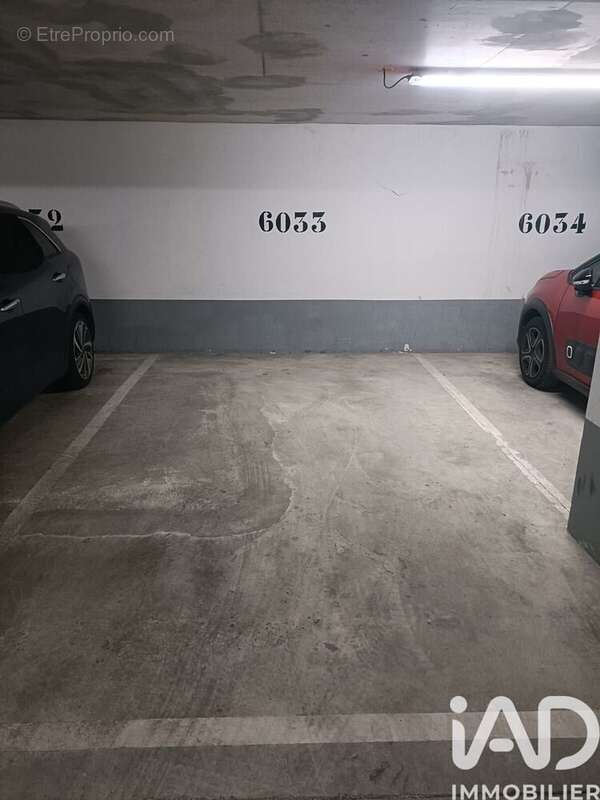 Photo 2 - Parking à CORMEILLES-EN-PARISIS