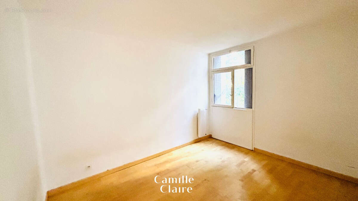 Appartement T5  centre ville Aix en Provence avec parking et balcon - photo 4