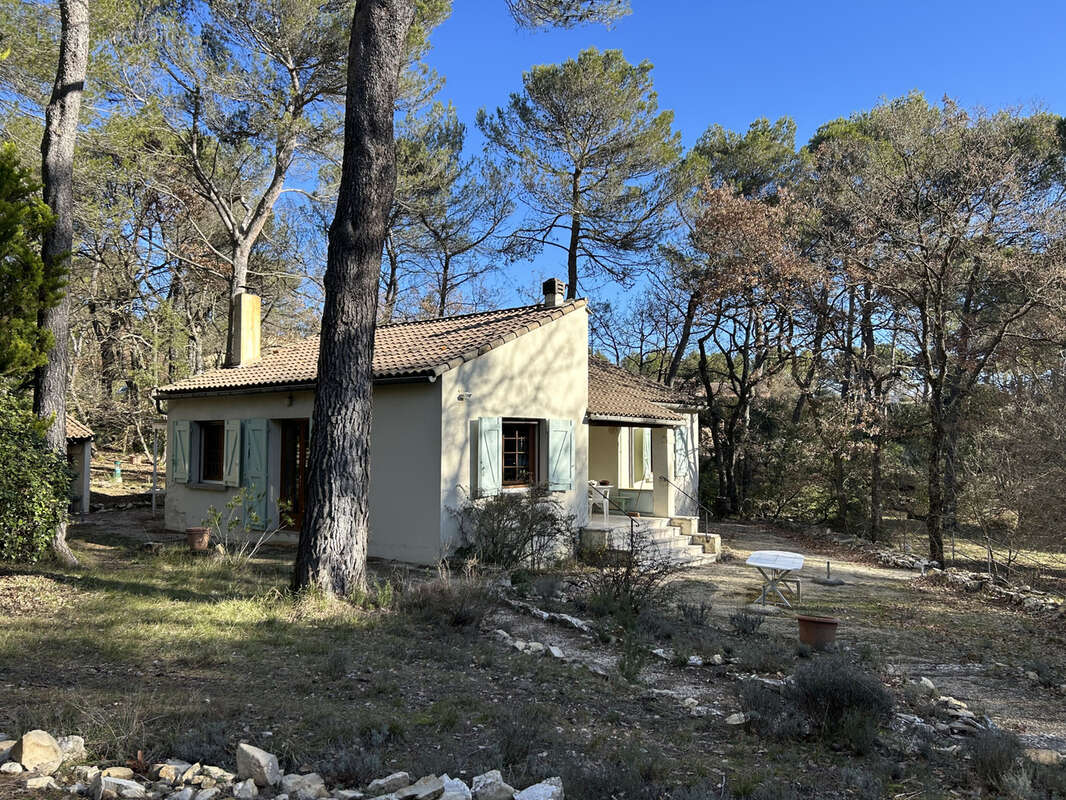 Maison à ROGNES