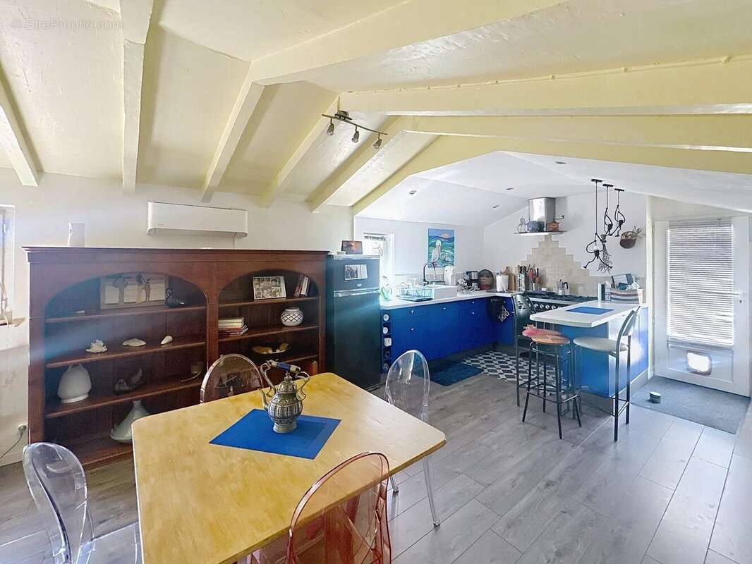 Appartement à MANDELIEU-LA-NAPOULE