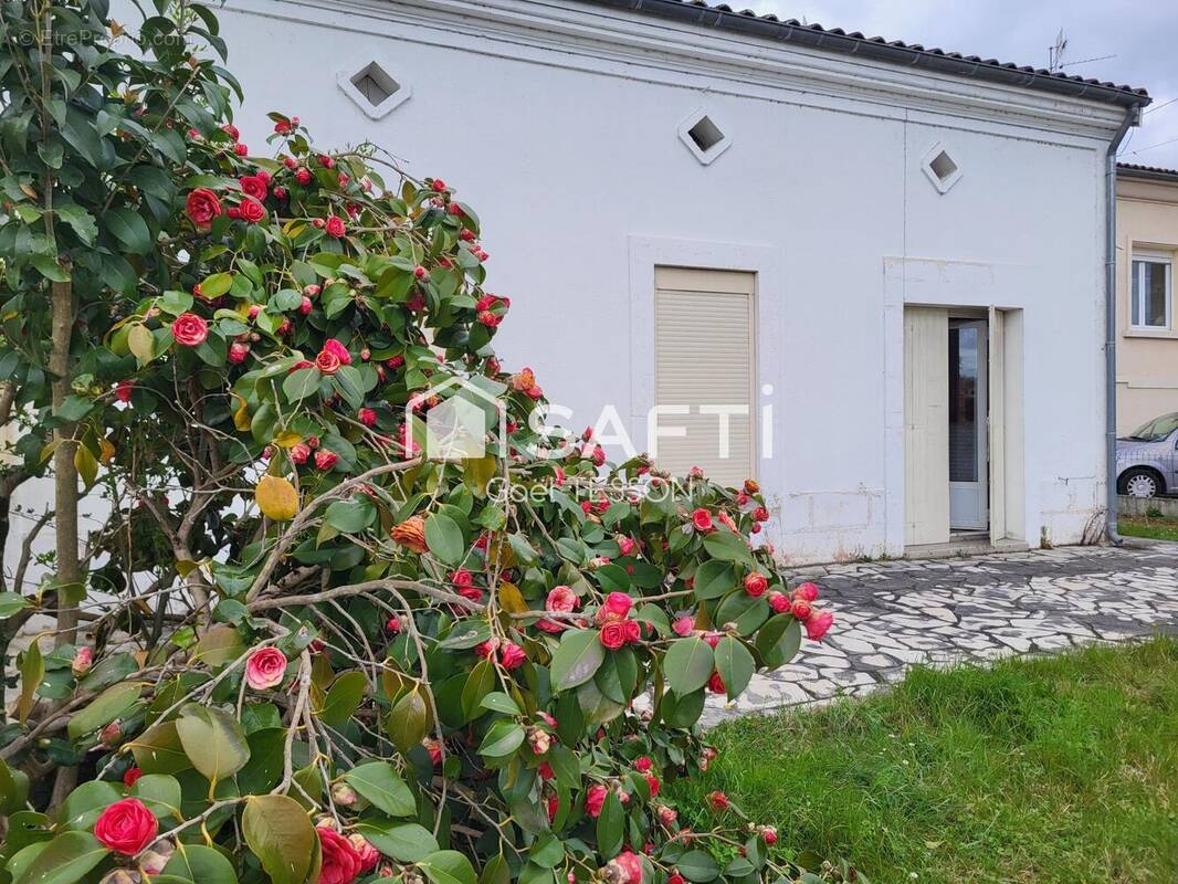 Photo 1 - Maison à PINEUILH