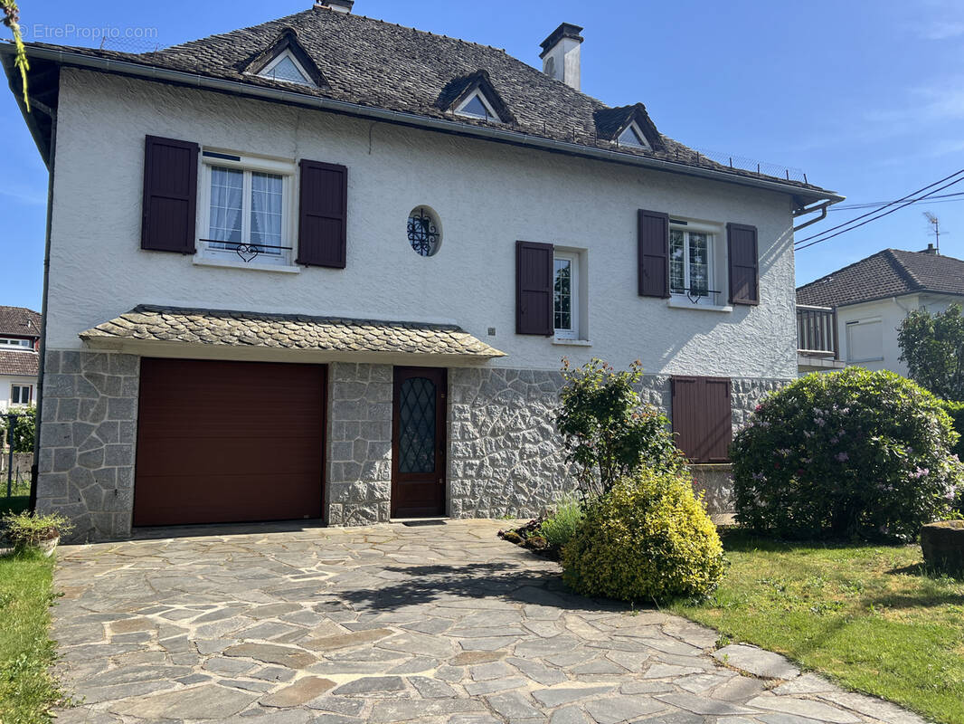 Maison à AURILLAC